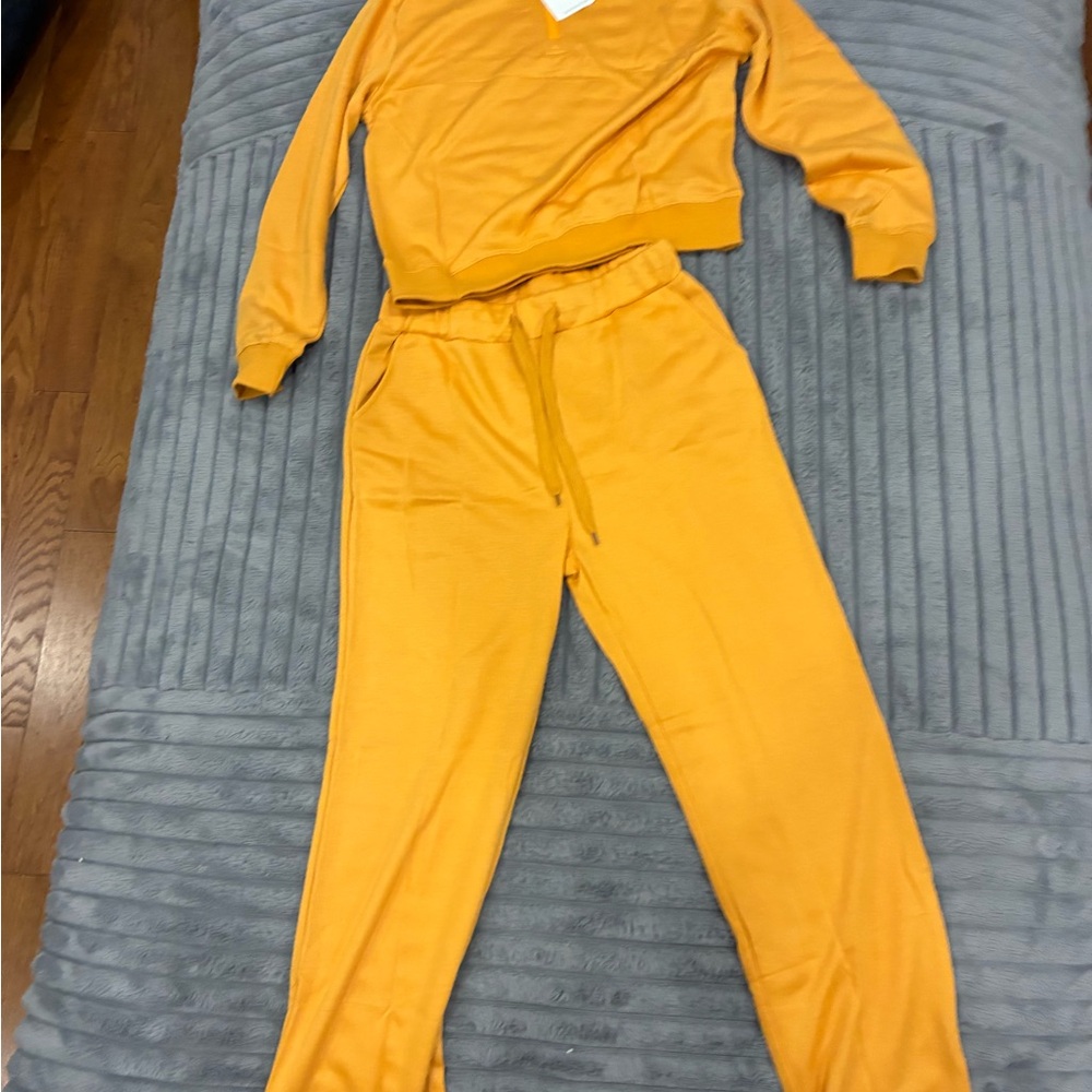 Stylish Mustard Women's Track Suit - Picture 3 of 12